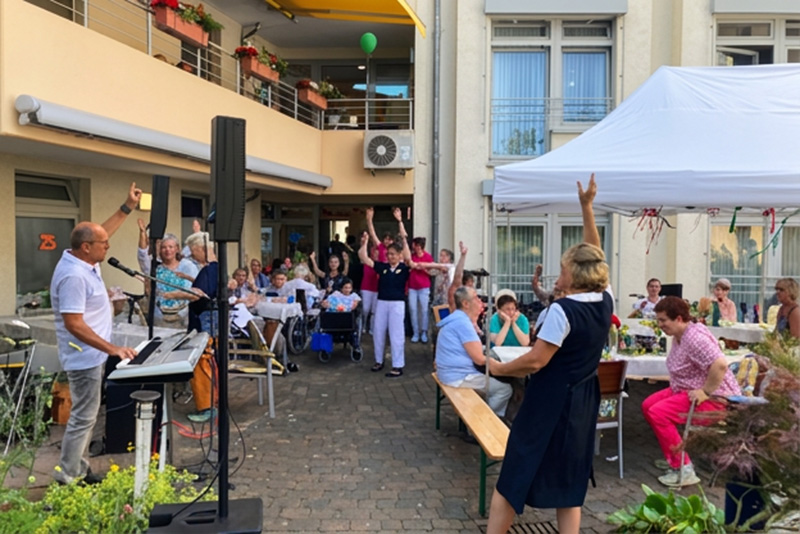 caritaspb_haus_st_veronika_veranstaltungen_25_Jahre_Jubilaeum_slider_2